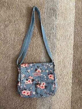 Cath Kidston Purse ( from London)